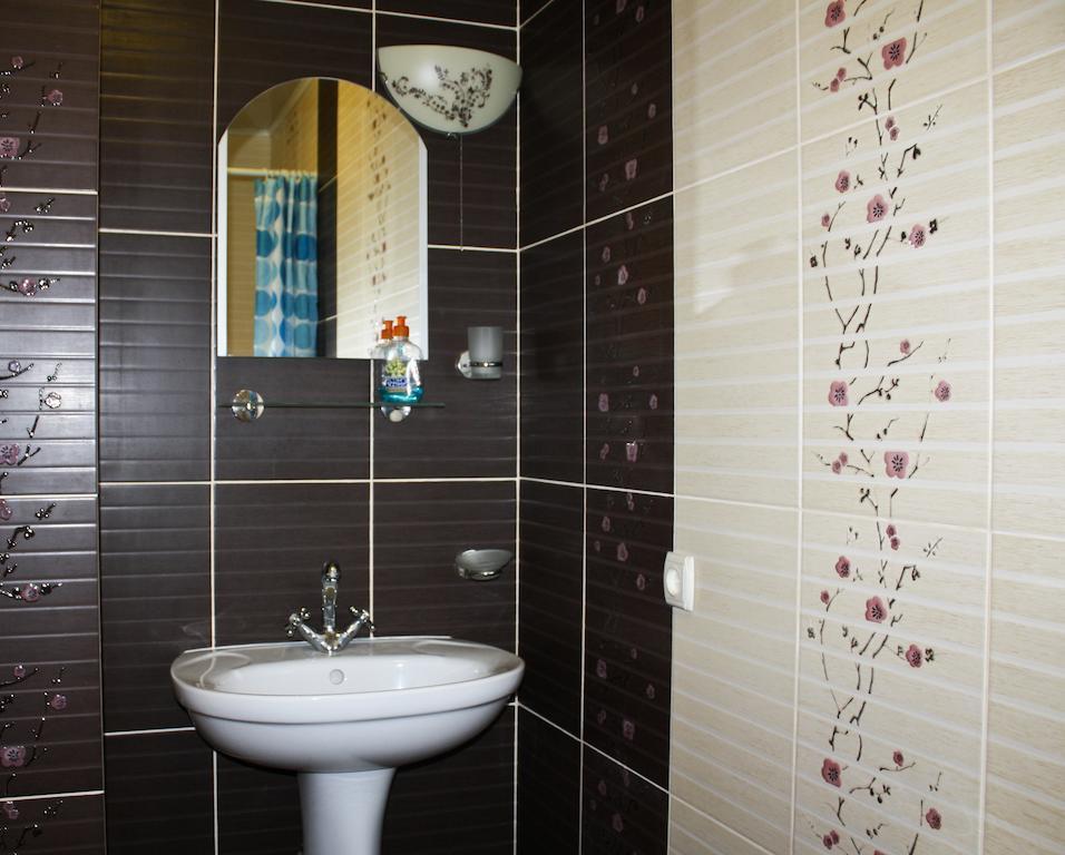 Vesela Bdzhilka Hotel Sumy Room photo